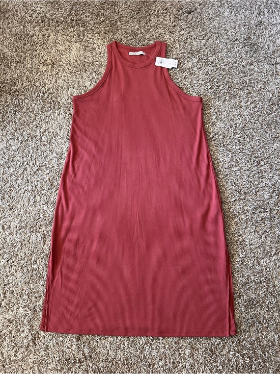 Abercrombie & Fitch Dresses & Skirts - Abercrombie & Fitch Ribbed Midi Dress in Rust Red